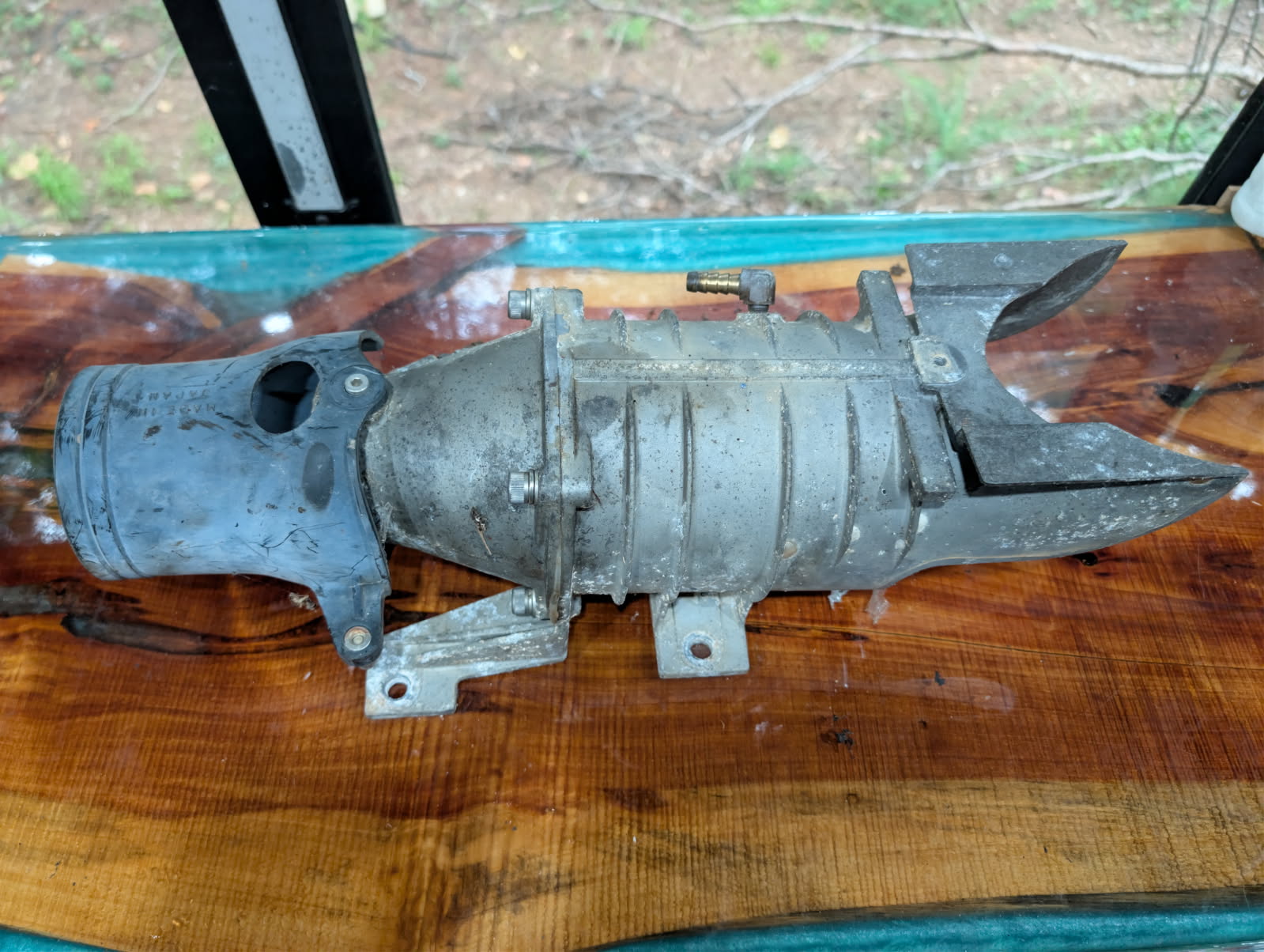 Yamaha Wave Raider jet pump housing assembly opposite side view